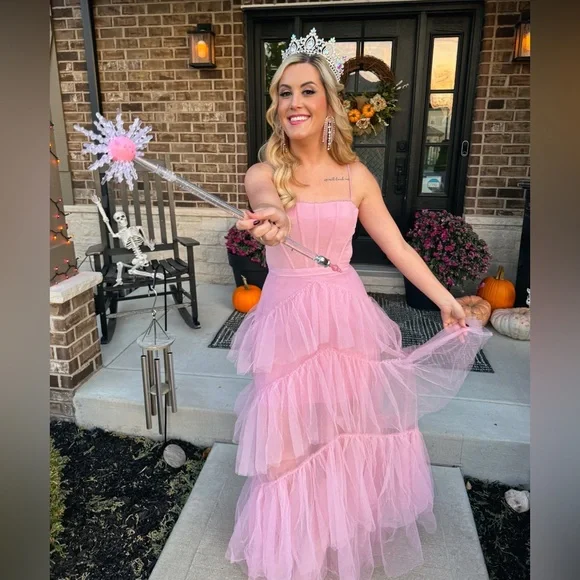 Pink Tiered Embellished Gown - Picture 4 of 6